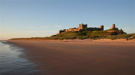 Walk Through Sand Dunes To Bamburgh Castle Outdoor In England Ravlling