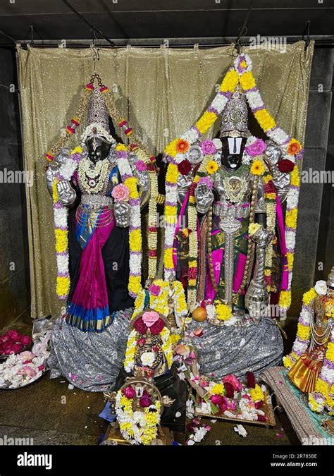 Londres Sri Mahalakshmi Temple 241 High Street North Londres E12