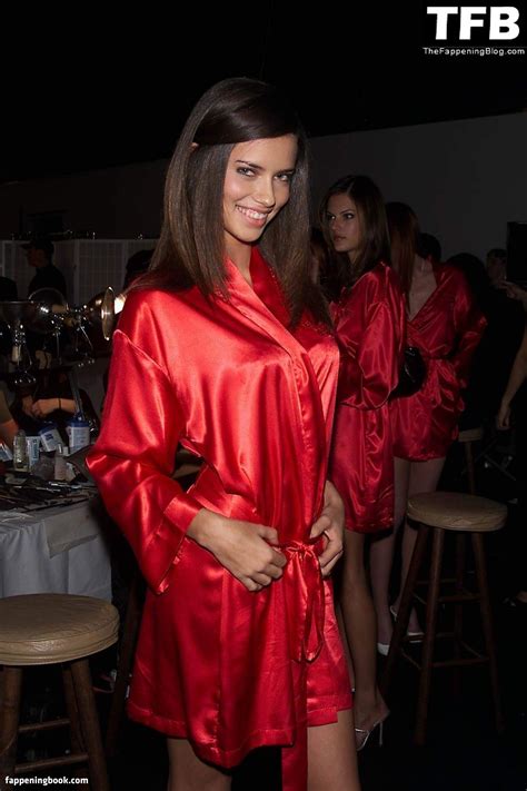 Adriana Lima Adrivainilla Adrianalima Nude OnlyFans Leaks The Fappening Photo 2107626