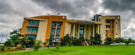 IIM Raipur - The Campus That Makes Us A Family - InsideIIM