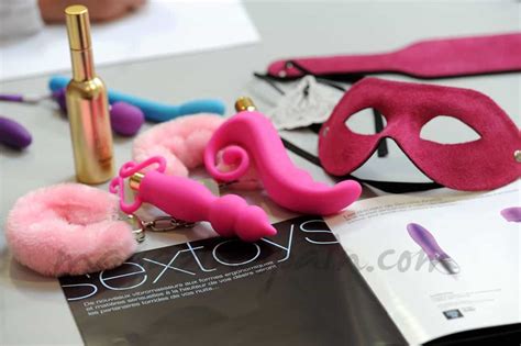De Compras En Un Sex Shop Magazinespain