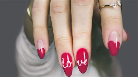 The Naked Manicure Nail Colour Ideas The Latest Minimalist Nail Trend Chic Style Collective