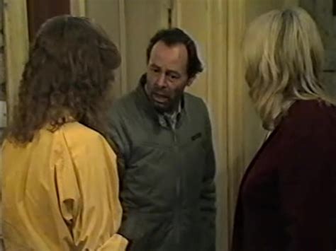 Episode 200 13 January 1987 Eastenders Wiki Fandom