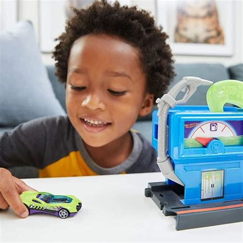 Hot Wheels Şehir Otoparkı Oyun Setleri Benzin İstasyonu GYP37 Limon Oyuncak