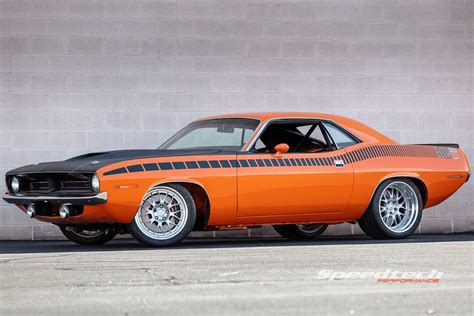 1970 Plymouth 'Cuda - Project | Pedal to the Metal