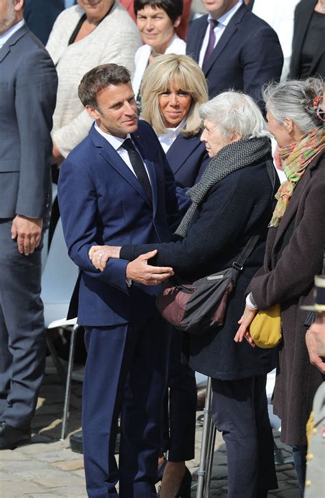 Photo Le Pr Sident De La R Publique Emmanuel Macron La Premi Re Dame