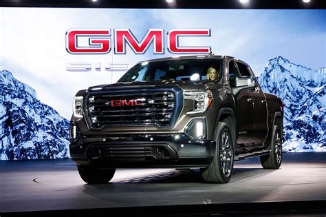 General Motors gears up to 'electrify' GMC pickup trucks : electricvehicles
