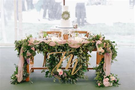 A Touch of Elegance Floral & Event Design | Florists - The Knot