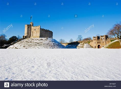 Wales Cardiff Castle Snow Hi Res Stock Photography And Images Alamy
