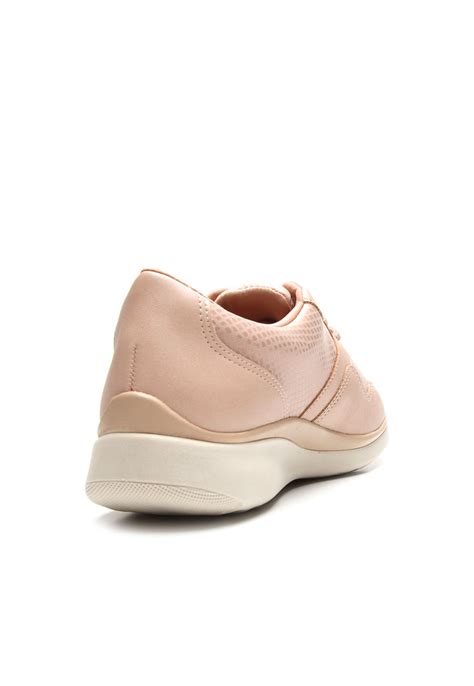 Tênis Comfortflex Liso Nude Compre Agora Dafiti Brasil