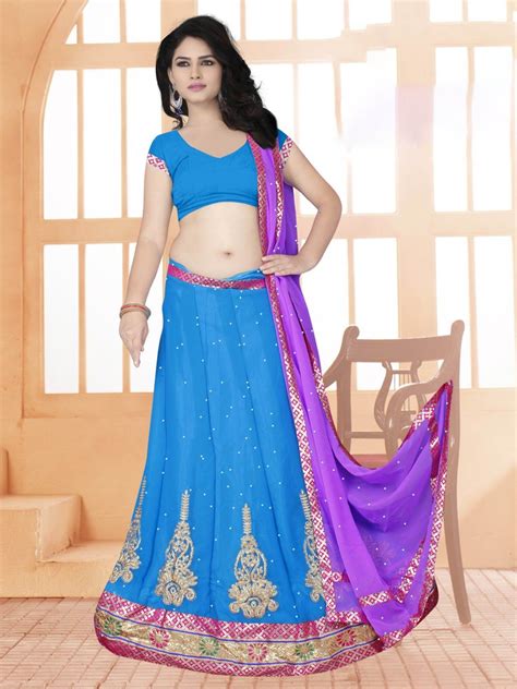 Embroidered Semi Stitched Party Wear Lehenga Choli At Rs 895 कढ़ाई वाला लेहंगा In Surat Id