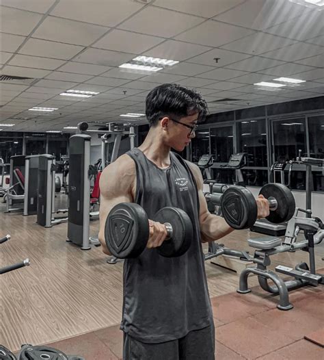 BST scandal Hotboy Gymer Việt Âu Á lộ hình clip sex