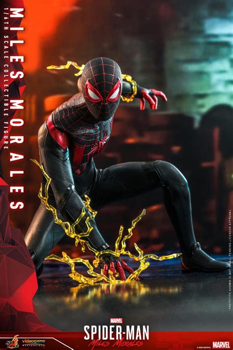 Marvels Spider Man Miles Morales In Arrivo La Figure Di Hot Toys Itakon It