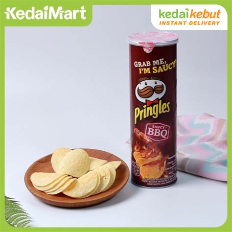 Jual Pringles Potato Chips Saucy BBQ 107 Gram Shopee Indonesia