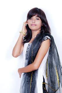 Artst Sex Katalu Xxx Bangladeshi Singer Porshi S New Photo Gallery And