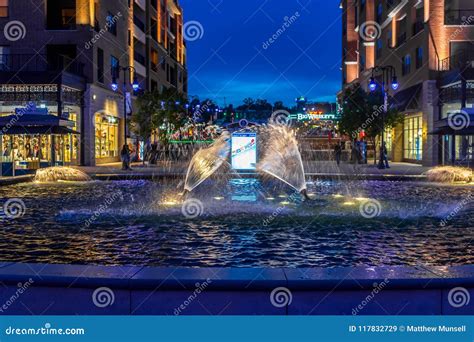 Water Fountain at Branson Landing Editorial Stock Image - Image of ...