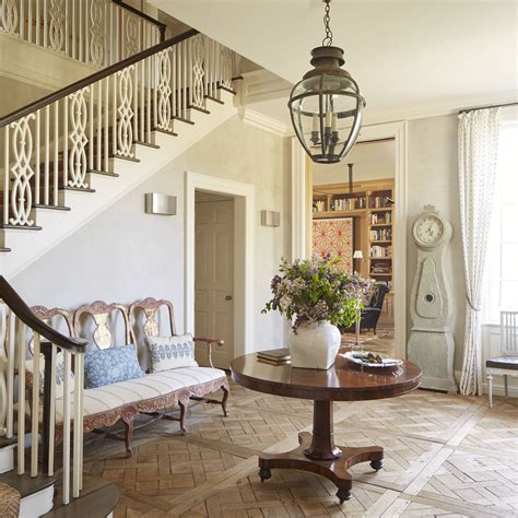 Luxury Homes Foyer