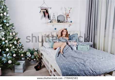 Sexy Naked Blonde Model On Bed Stock Photo 778442581 Shutterstock