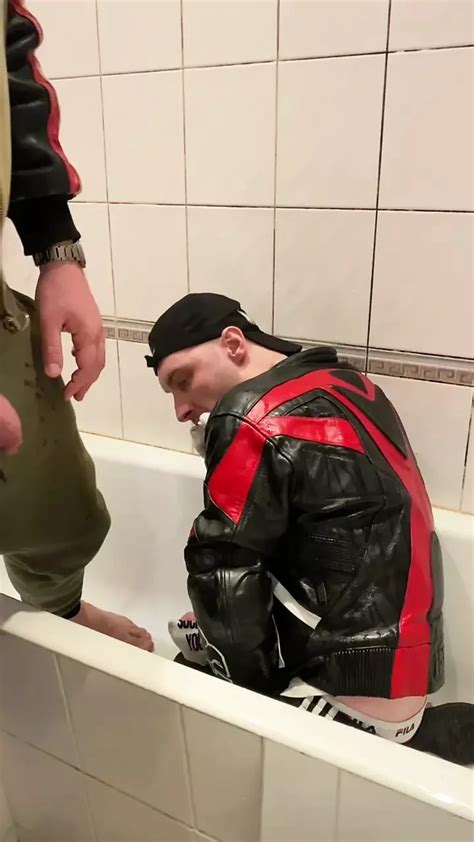 Vid Os Porno Cuir Gay Xhamster