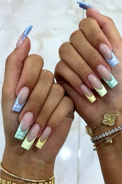 30 Caramel Blonde Hair Color Ideas How To Rock The Trendy Shade Your Classy Look