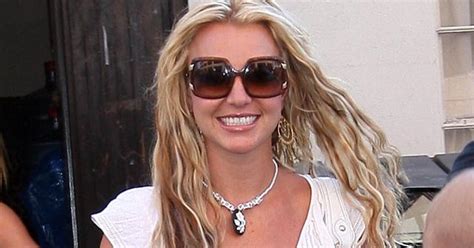 Britney Spears Goes Fully Naked In Jaw Dropping Photo