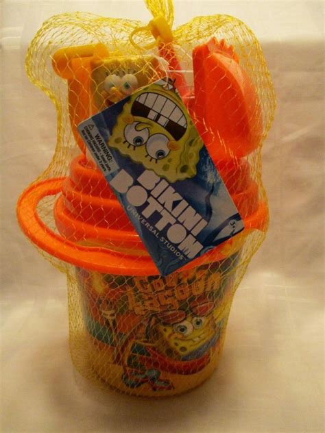 Universal Studios Spongebob Bikini Bottom Sand Beach Toys Bucket Patrick New