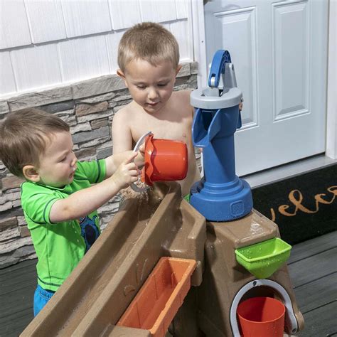 Pump & Splash Discovery Pond | WaleedToys