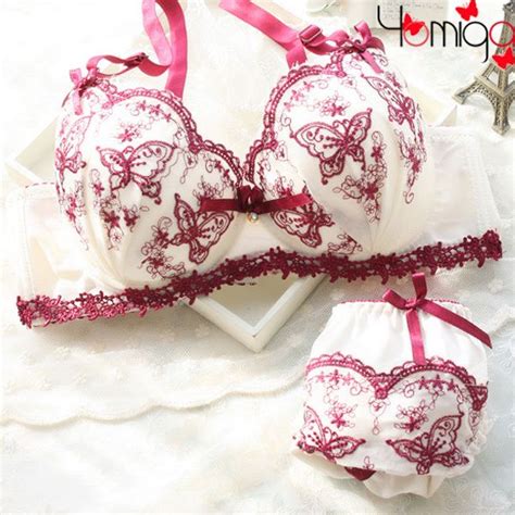 Lingerie Fashion Moda Fashion Styles Underwear Fashion Illustrations Corsets