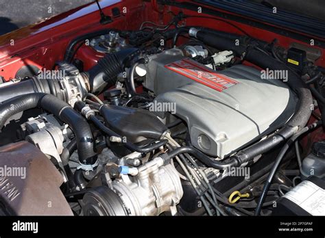 The Engine Bay Of A Ford Mustang Stock Photo Alamy
