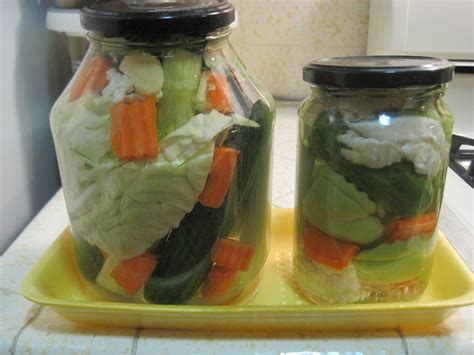 how to pickle vegetables at home