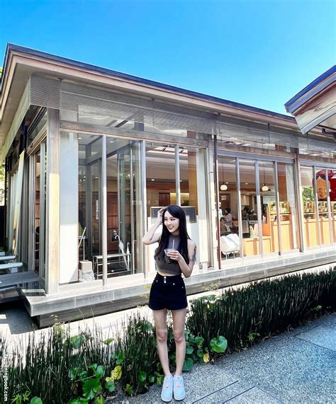 Babe 09 14 Nude OnlyFans Leaks Fappening FappeningBook