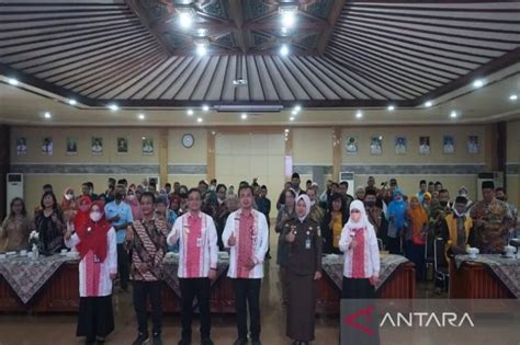 Pemkot Pekalongan Gandeng Tokoh Agama Cegah Kekerasan Anak Kantor