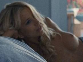 ENTOURAGE NUDE SCENES AZNude