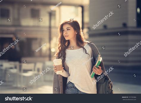 Im Genes De Hot College Girl Im Genes Fotos Y Vectores De Stock Shutterstock
