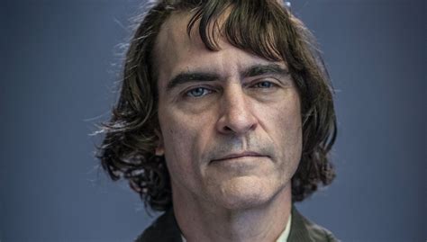 Joaquin Phoenix stuns in 'Joker' first teaser trailer at CinemaCon