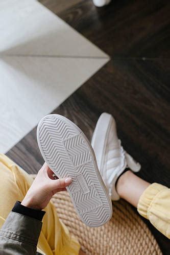 Женские кроссовки Adidas Super Sleek x Ivy Park белые с бежевым (36-40 ...
