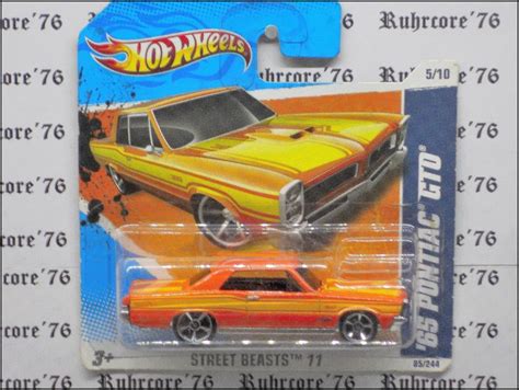 Hot Wheels Pontiac GTO Toy Car