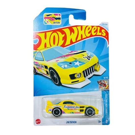 Hot Wheels HW Celebration Racers Seven