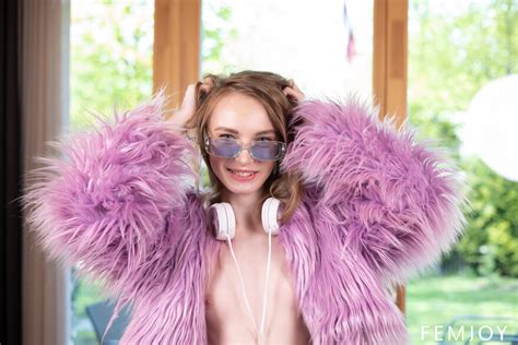 Amateur Girl 0031 XL 648886e07b29a Porn Pic