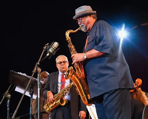 Expresso Hot Club Faz Anos Mas Celebra O Ano Inteiro