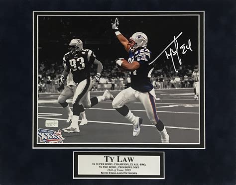 Ty Law Autograph Photo Super Bowl XXXVI Interception Spotlight 11x14 ...