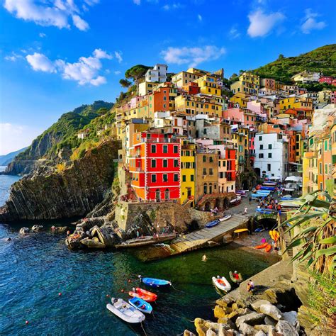 Riomaggiore In Cinque Terre Italy Riomaggiore Cinque Terre Italy