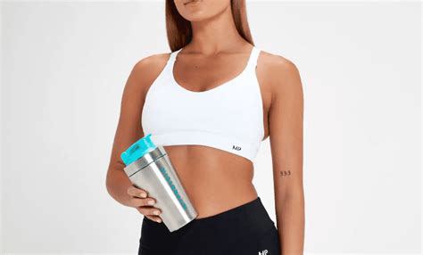 Save 38% Off The MyProtein Metal Shaker - Gymfluencers