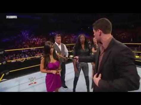 Aj Lee Sex Moment N Kisses In Wwe Return YouTube