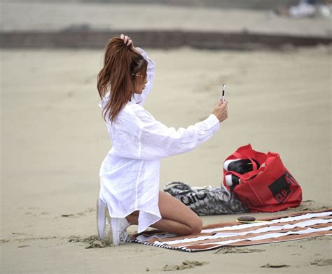 Barbie Blank In A Bikini Beach In California 12 19 2021 CelebMafia