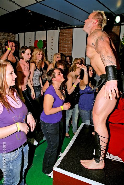 Partyhardcore Partyhardcore Model Team Cfnm Thnandi Xxx Porn Pics