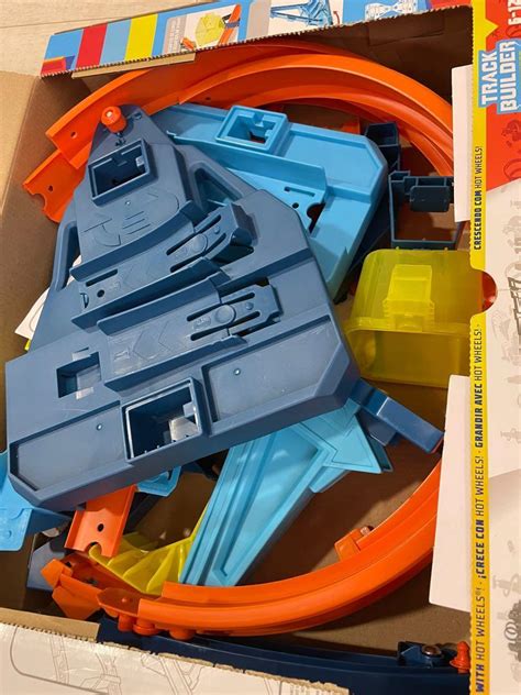 Hot Wheels Track Builder Unlimited Infinity Loop Build Boost Stunt Hobbies Toys Toys Games