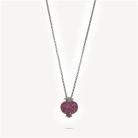 Everything explained about the significant work of Rosa Collier 7