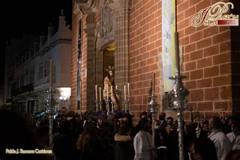 Jesús Atado y Flagelado a la Columna presidió el rezo del Vía Crucis