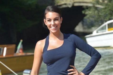 La sensual imagen de Georgina Rodríguez en bikini que encierra un mensaje de amor hacia Cristiano